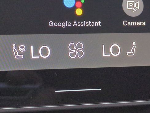 New 2026 Volvo XC90 B6 Plus w/ Protection Package Premier image 22