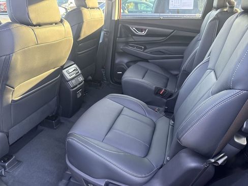 New 2026 Subaru Ascent Limited AWD/4WD image 29