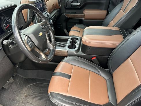 Used 2023 Chevrolet Silverado 3500 High Country w/ Z71 Off-Road Package AWD/4WD image 10
