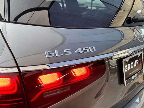 Used 2024 Mercedes-Benz GLS 450 4MATIC image 31
