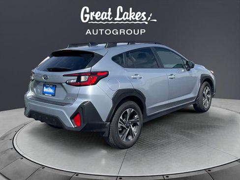 Used 2024 Subaru Crosstrek 2.0i Premium image 5