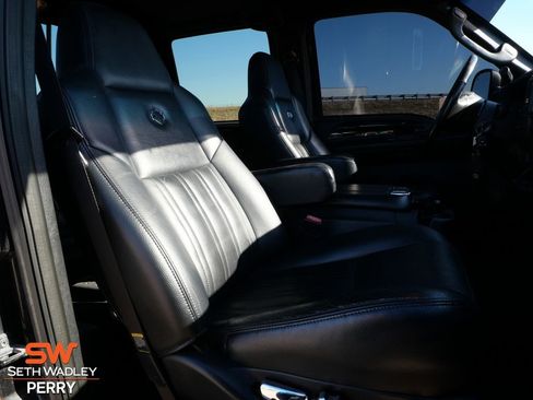 Used 2004 Ford F250 Harley-Davidson image 13