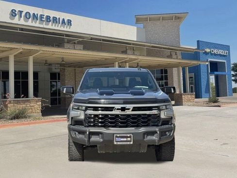Used 2023 Chevrolet Silverado 1500 ZR2 w/ ZR2 Bison Edition AWD/4WD image 9