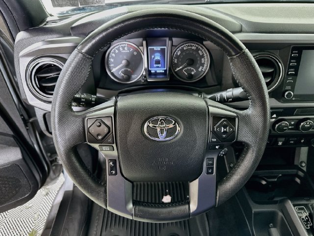 Used 2021 Toyota Tacoma TRD Sport w/ Technology Package AWD/4WD image 14