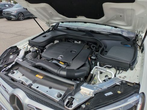 Used 2022 Mercedes-Benz GLC 300 image 37