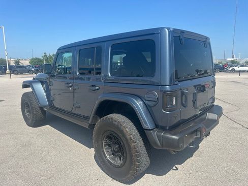 Used 2021 Jeep Wrangler Unlimited Rubicon w/ Trailer Tow Package AWD/4WD image 3