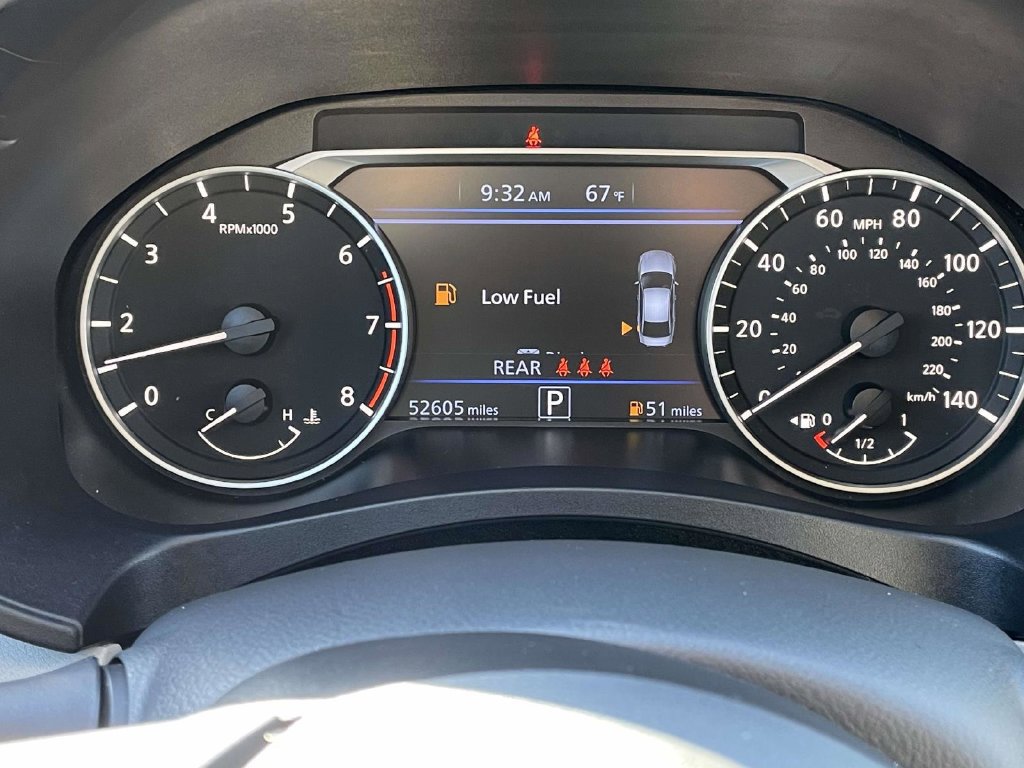 Used 2025 Nissan Altima 2.5 SV AWD/4WD image 27