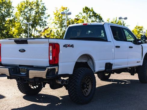 Used 2023 Ford F350 XLT image 27