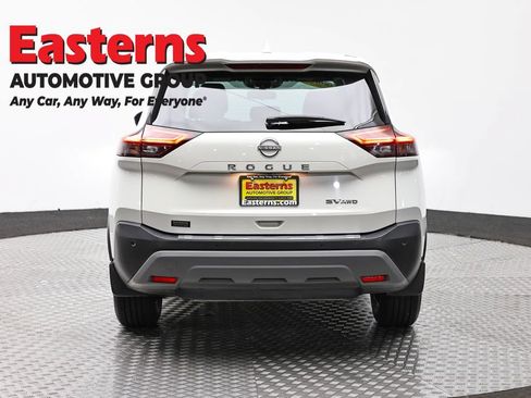 Used 2023 Nissan Rogue SV AWD/4WD image 6