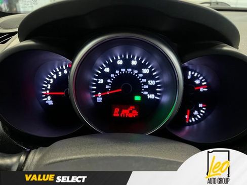 Used 2012 Kia Soul + FWD image 12