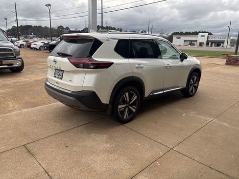 Used 2021 Nissan Rogue SL image 5