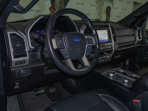 Used 2020 Ford Expedition Max XLT w/ Equipment Group 202A AWD/4WD image 6