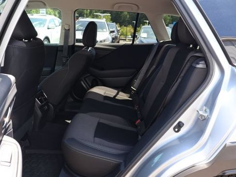 Certified 2025 Subaru Outback Premium AWD/4WD image 18