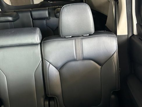 Used 2024 Honda Pilot EX-L image 14