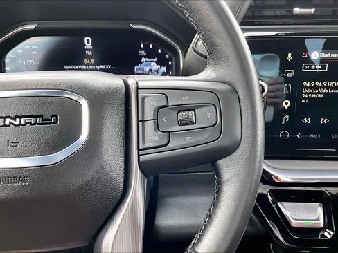 Used 2025 GMC Sierra 2500 Denali Ultimate w/ Max Trailering Package image 25