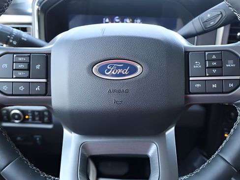 New 2026 Ford F250 Lariat w/ Black Appearance Package AWD/4WD image 12