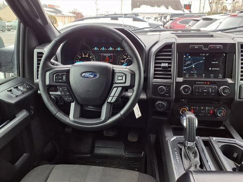 Used 2017 Ford F150 XLT w/ Equipment Group 302A Luxury image 8