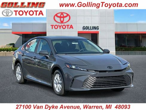 New 2026 Toyota Camry LE FWD image 1