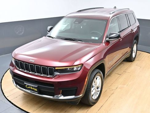 Used 2023 Jeep Grand Cherokee L Laredo AWD/4WD image 4