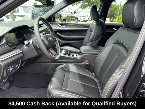 New 2026 Jeep Grand Cherokee L Limited AWD/4WD image 18