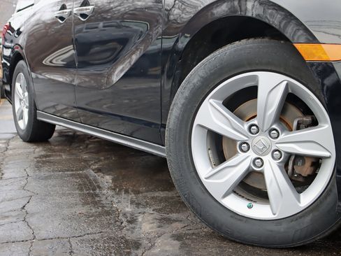 Used 2019 Honda Odyssey EX-L image 5