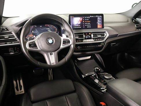 Used 2023 BMW X4 xDrive30i w/ M Sport Package image 2