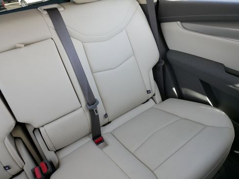 Certified 2023 Cadillac XT5 Premium Luxury w/ LPO, Floor Liner Package image 14