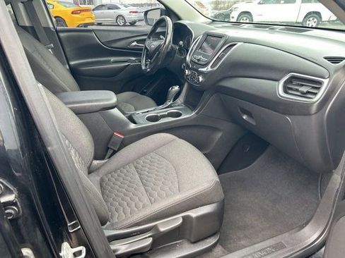 Used 2020 Chevrolet Equinox LT image 40
