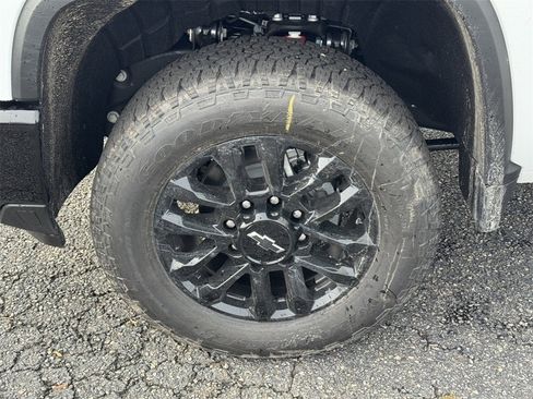 New 2026 Chevrolet Silverado 2500 Custom w/ Custom Value Package image 11