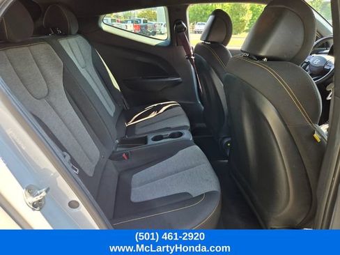 Used 2020 Hyundai Veloster Turbo R-Spec FWD image 12