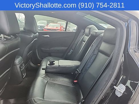 Used 2019 Dodge Charger R/T w/ Blacktop Package RWD image 19