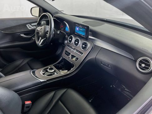 Used 2019 Mercedes-Benz C 300 4MATIC Sedan image 28