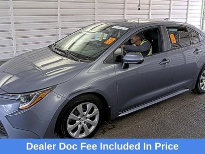Used 2025 Toyota Corolla LE