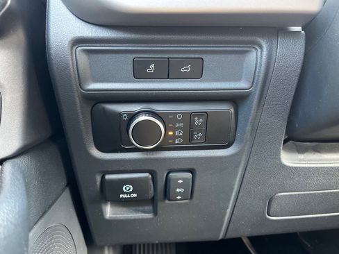 Used 2024 Ford Expedition Max XLT AWD/4WD image 27