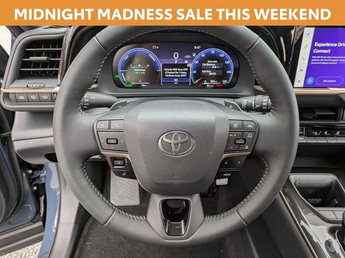 New 2026 Toyota Crown Signia XLE image 10