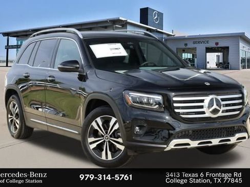 New 2026 Mercedes-Benz GLB 250 4MATIC image 1