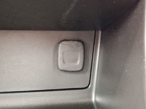 Used 2022 Chevrolet Colorado Z71 image 27