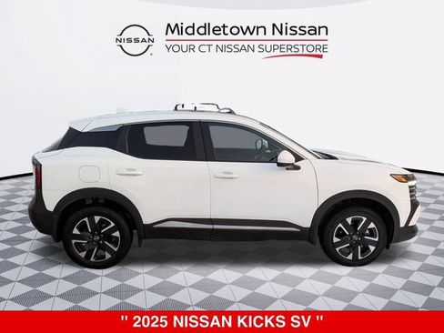 Certified 2025 Nissan Kicks SV AWD/4WD image 2