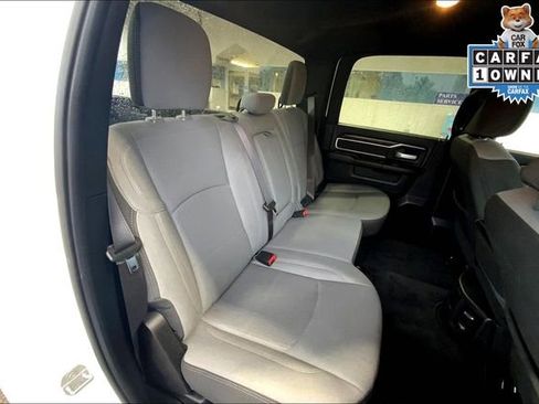 Used 2024 RAM 3500 Big Horn image 27