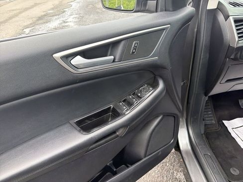 Used 2020 Ford Edge SEL w/ Convenience Package AWD/4WD image 15