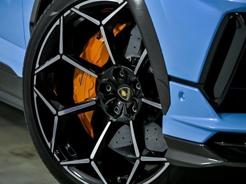 Used 2024 Lamborghini Urus Performante image 4