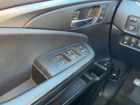 Used 2022 Honda Pilot Black Edition image 27