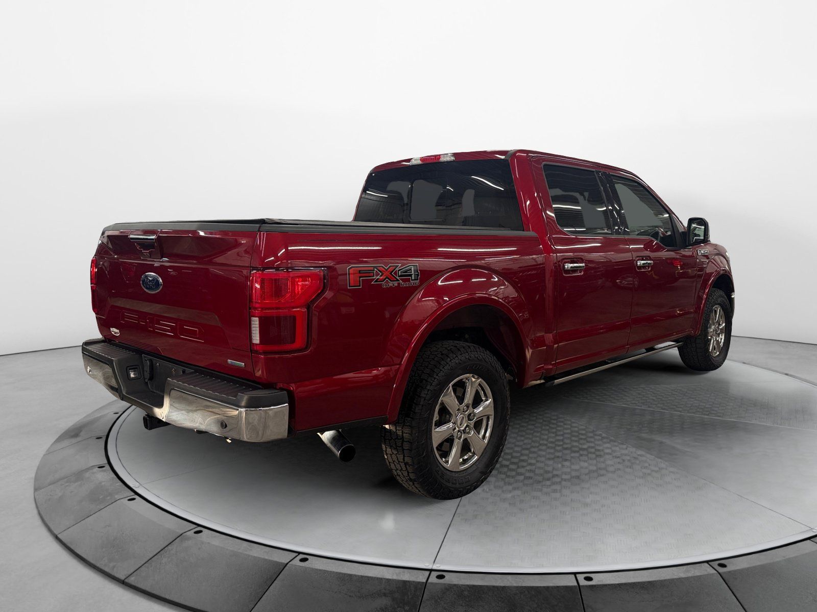 Used 2019 Ford F150 Lariat w/ Equipment Group 502A Luxury AWD/4WD image 5
