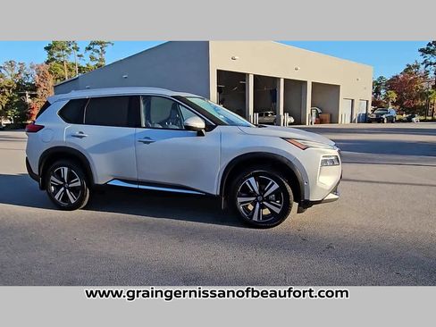 Used 2021 Nissan Rogue Platinum image 36