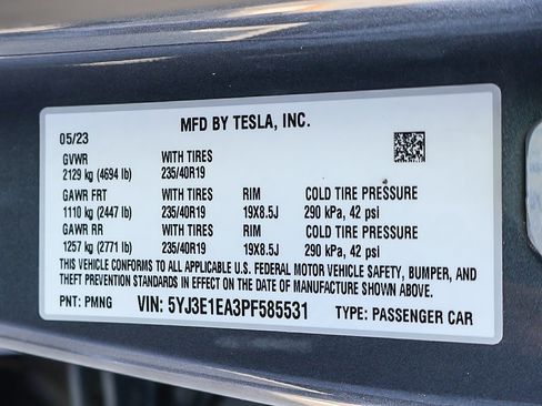 Used 2023 Tesla Model 3 Standard Range image 61