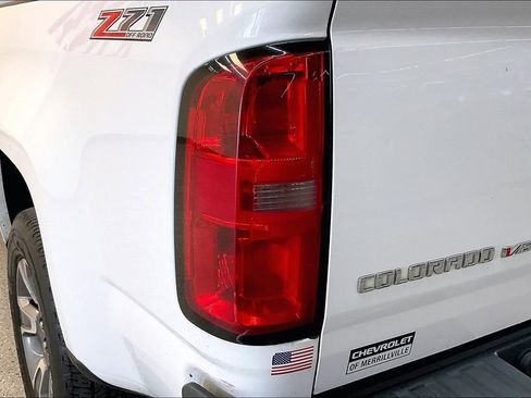 Used 2020 Chevrolet Colorado Z71 AWD/4WD image 24