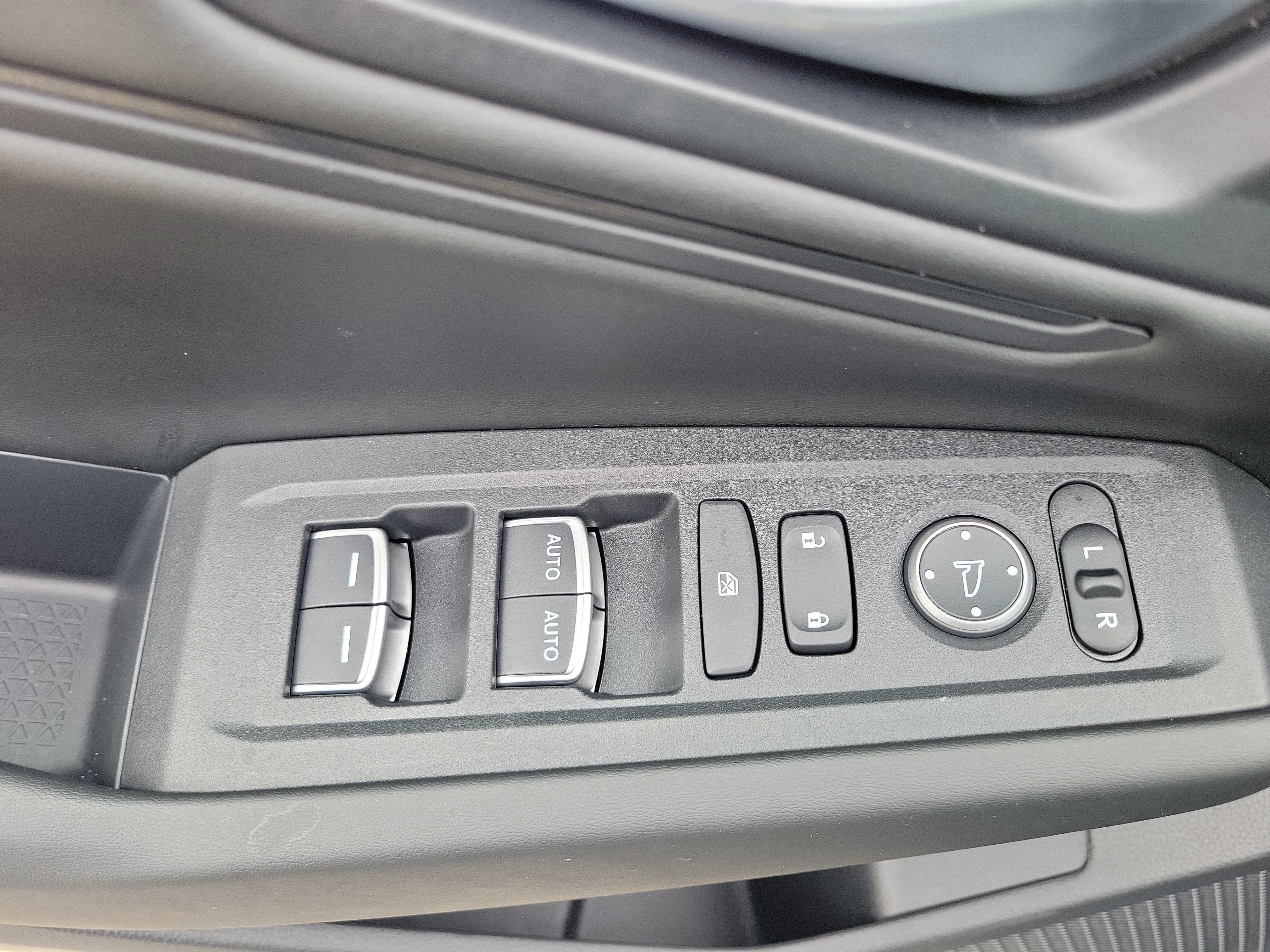Used 2024 Honda Accord EX image 22