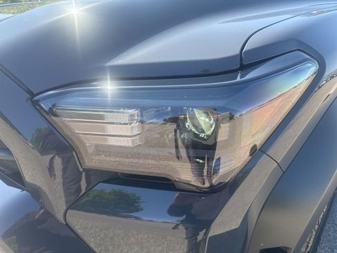 Used 2025 Toyota 4Runner TRD Off-Road Premium image 9