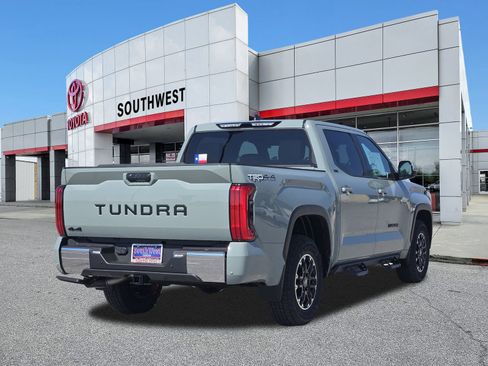 New 2026 Toyota Tundra SR5 w/ TRD Off-Road Premium Package AWD/4WD image 5