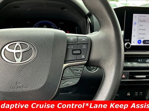 Used 2025 Toyota Camry LE FWD image 12
